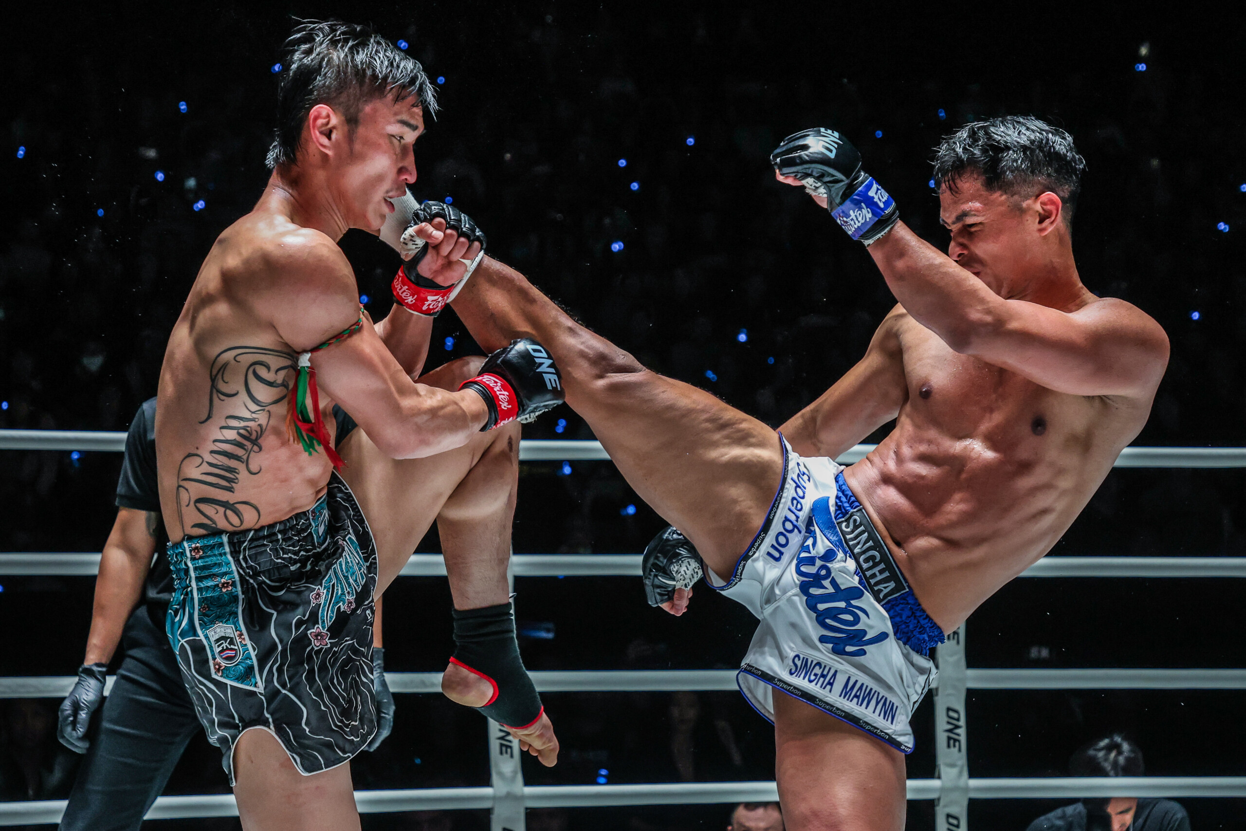 Tawanchai PK Saenchai Superbon Singha Mawynn ONE Friday Fights 46 112